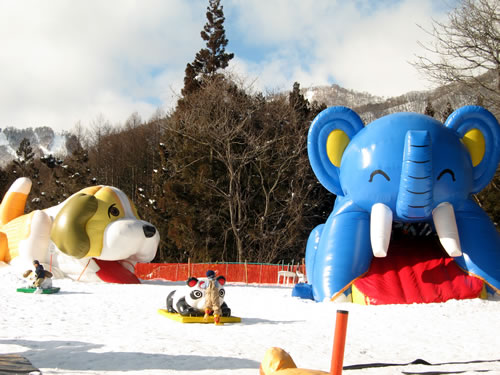 雪の広場